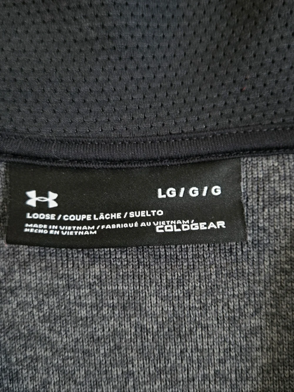 Under Armour Two-Tone Zippered Vest - Black & Charcoal